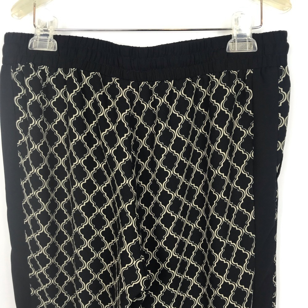 ZAC & RACHEL Contrast Panel Print Pants - Picture 4 of 8